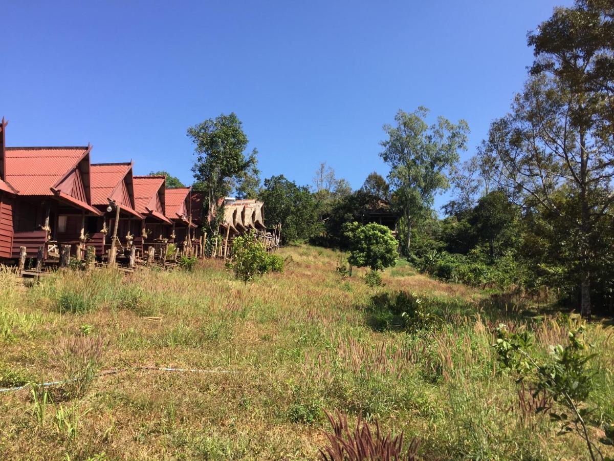Tree Lodge ศรีมโนรม ภายนอก รูปภาพ