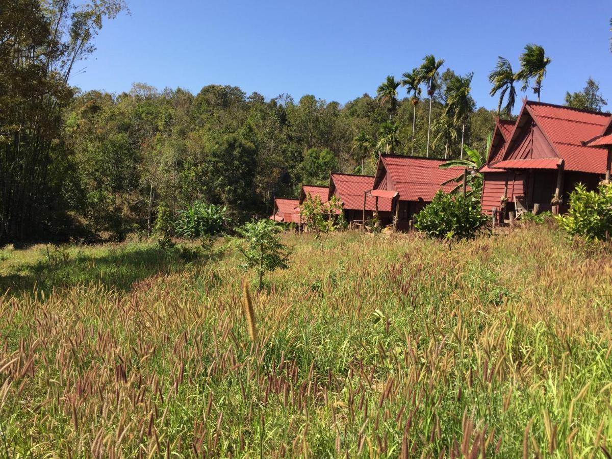 Tree Lodge ศรีมโนรม ภายนอก รูปภาพ