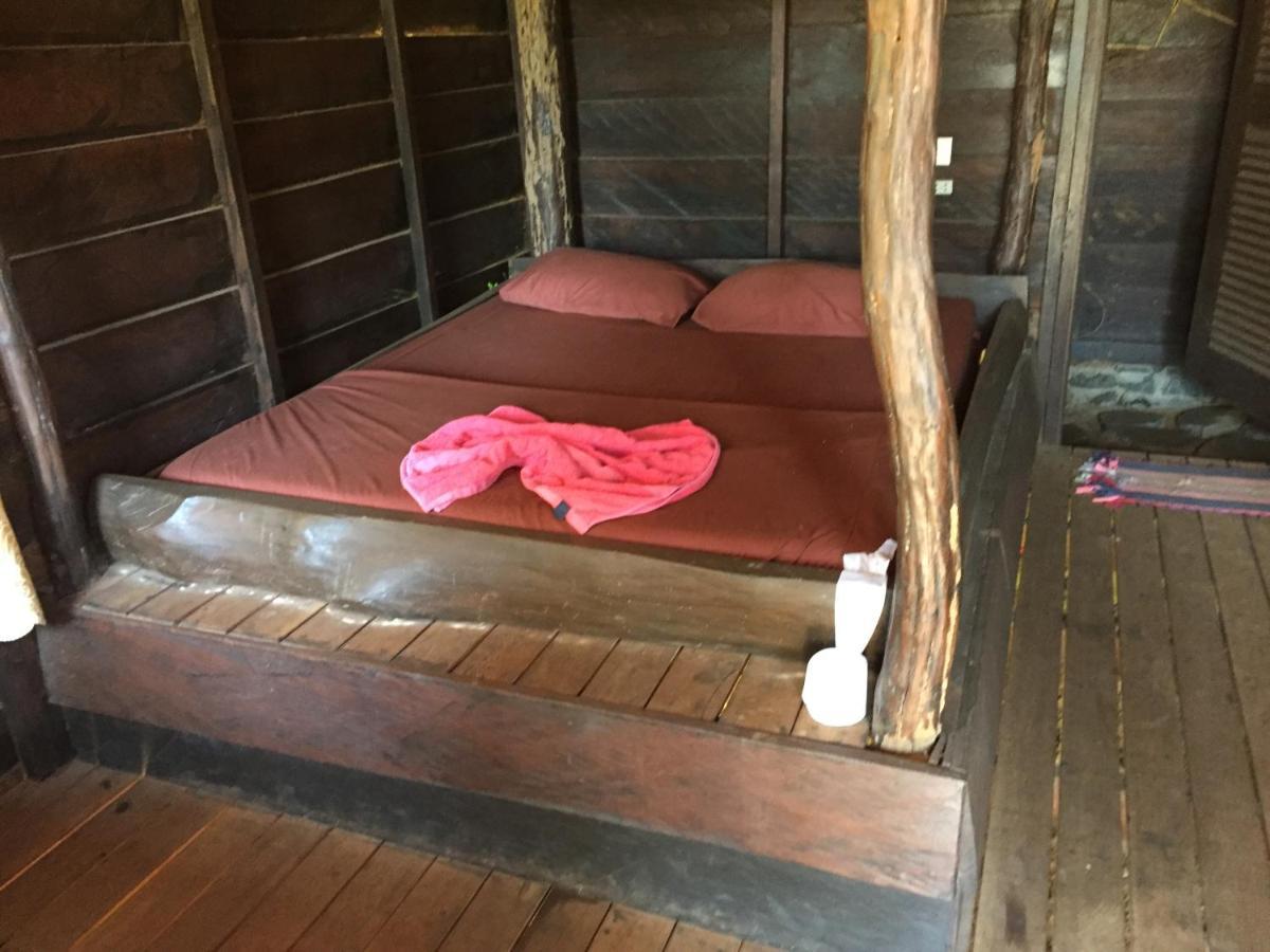 Tree Lodge ศรีมโนรม ภายนอก รูปภาพ