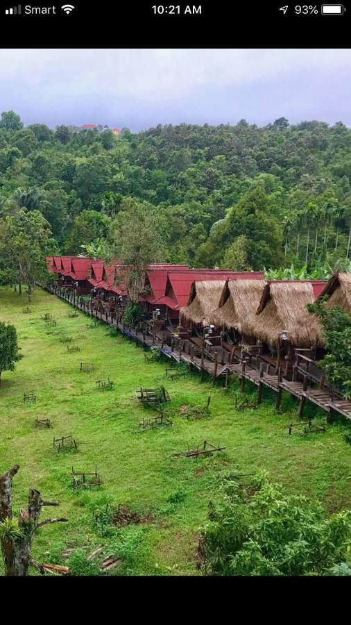 Tree Lodge ศรีมโนรม ภายนอก รูปภาพ
